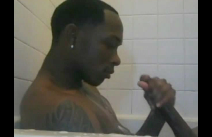 Hung black hunk jacks off in the bath tub