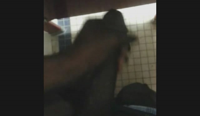 How to make the black anaconda spit